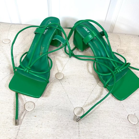 Green Lace Up Block Mid Heel Square Front Sandals 8 Wide Fit - Picture 7 of 10